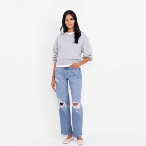 🆕 Old Navy High Rise O.G. Loose Straight leg Distressed Denim Jeans SZ 4 - Picture 2 of 8